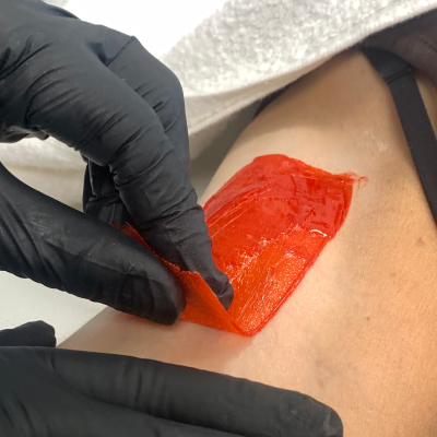 Cera Hot Film Granualda Candy Cane 500gr Italwax - Edição Limitada Natal Cera Hot Film Granualda Candy Cane 500gr Italwax - Edição Limitada Natal